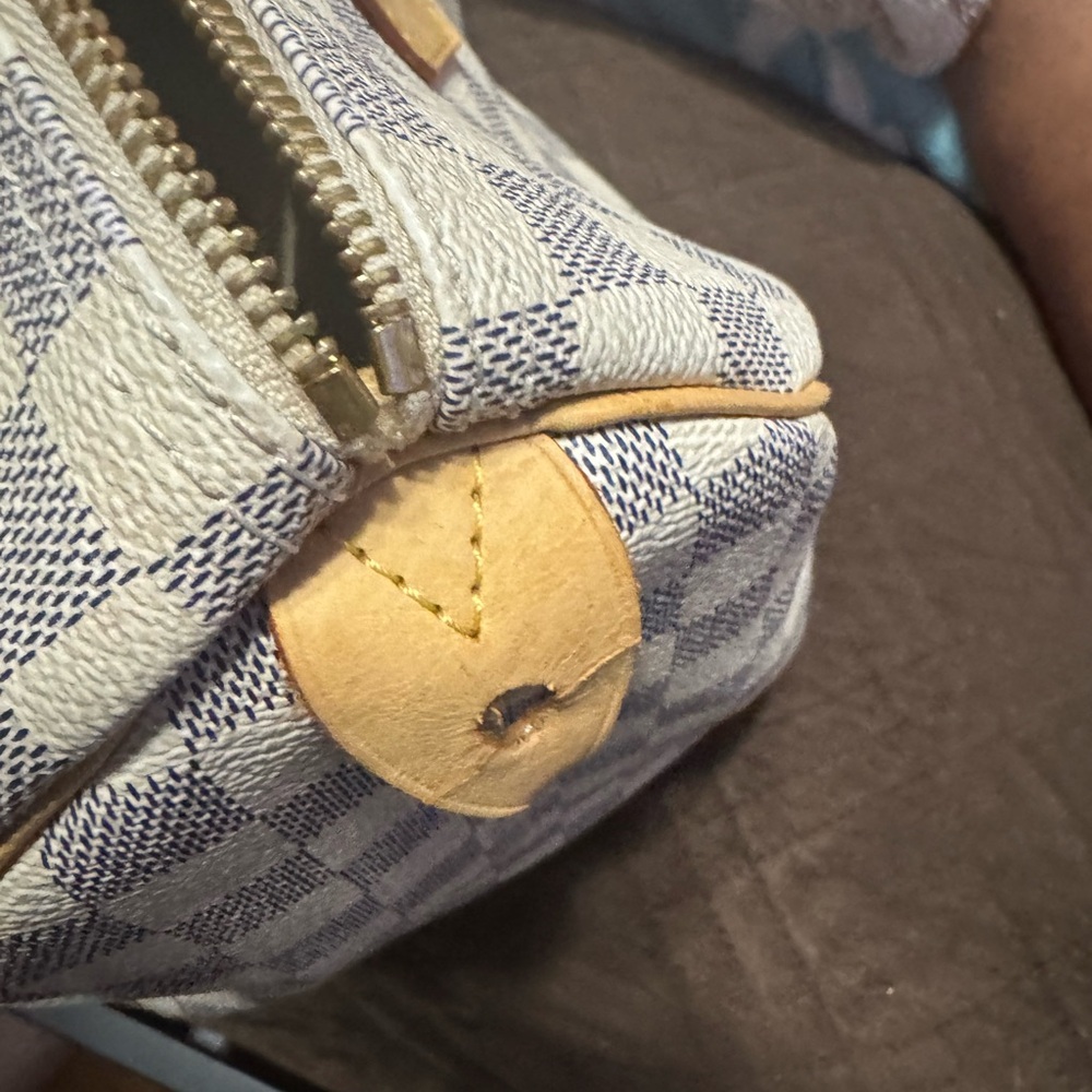 Checkered Designer Handbag - Picture 4 of 7